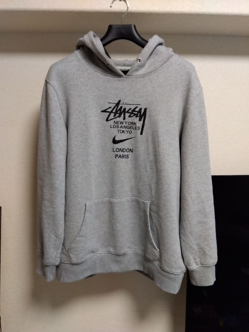 は*n様 Stüssy × Nike 限定コラボパーカー【L】