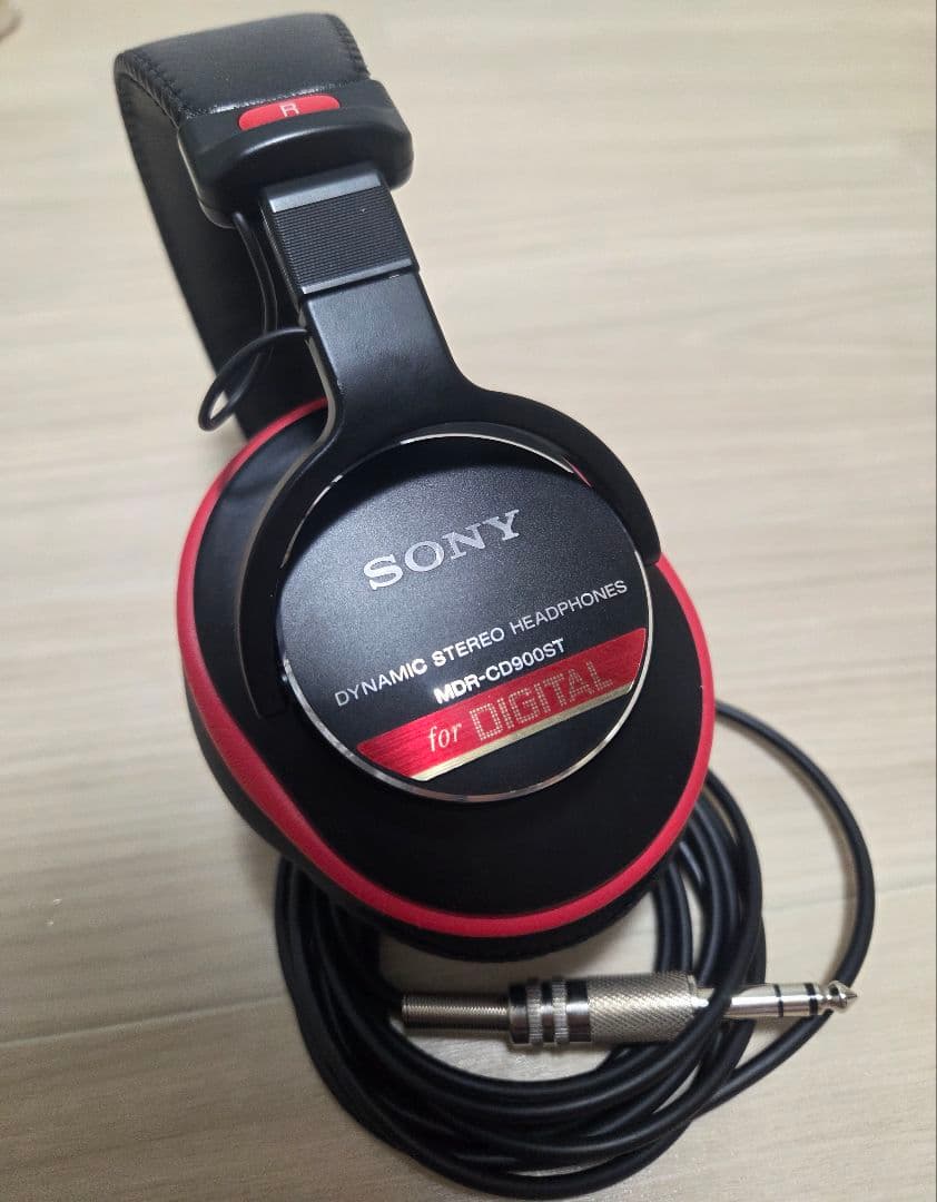 SONY MDRD 900ST 有線ヘッドホン