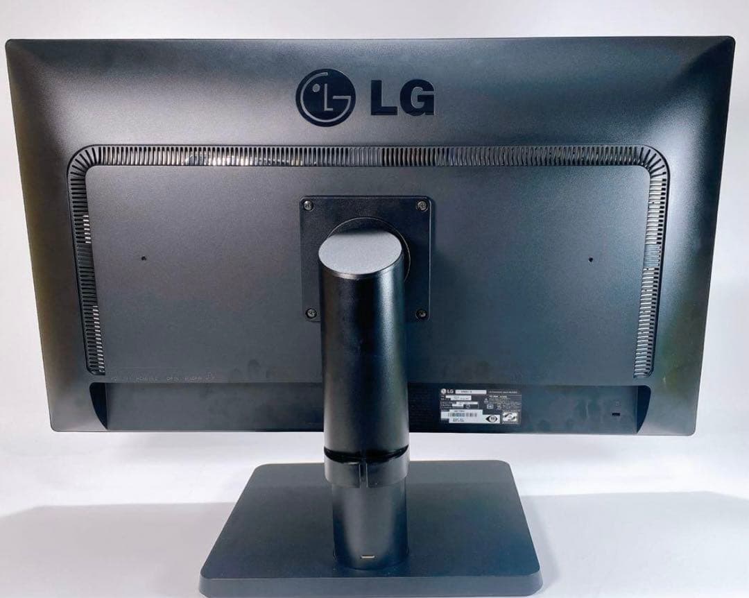 【4K】LG モニター ディスプレイ 27MU67-B 送料無料 現状品