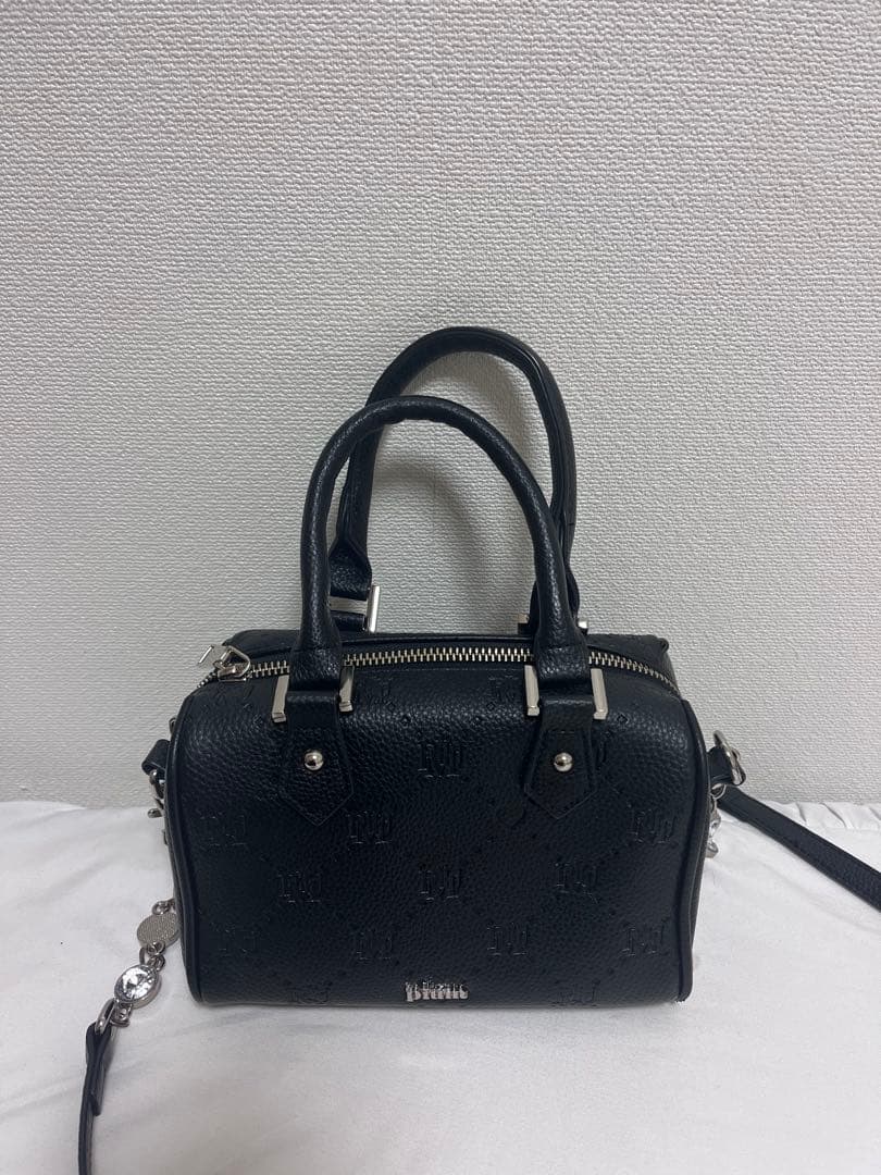 pium ピウム モノグラムミニボストンバッグ ブラック