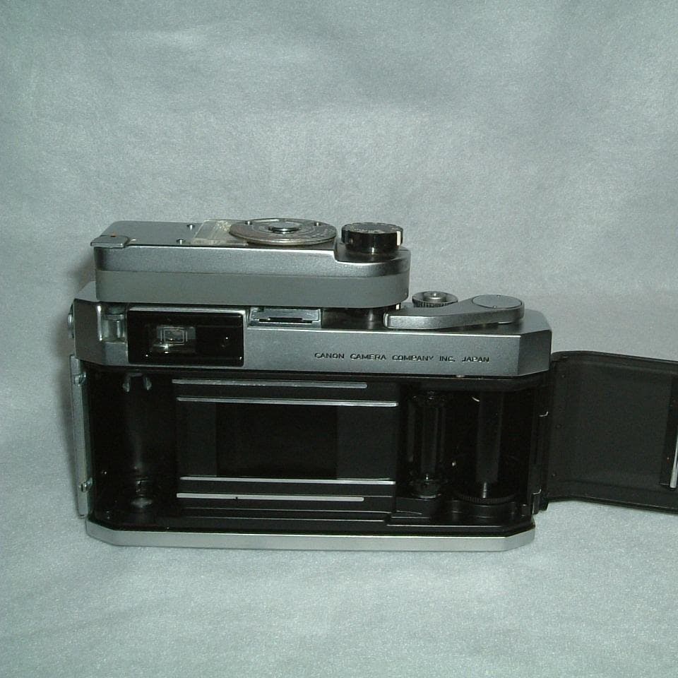 【昭和レトロ・希少・美品】Canon P レンジファインダーカメラ 1959年製