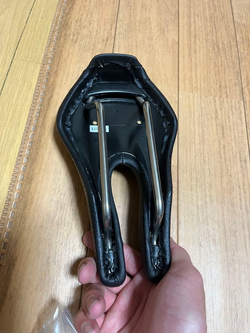 ISM サドル PS1.0 ブラック