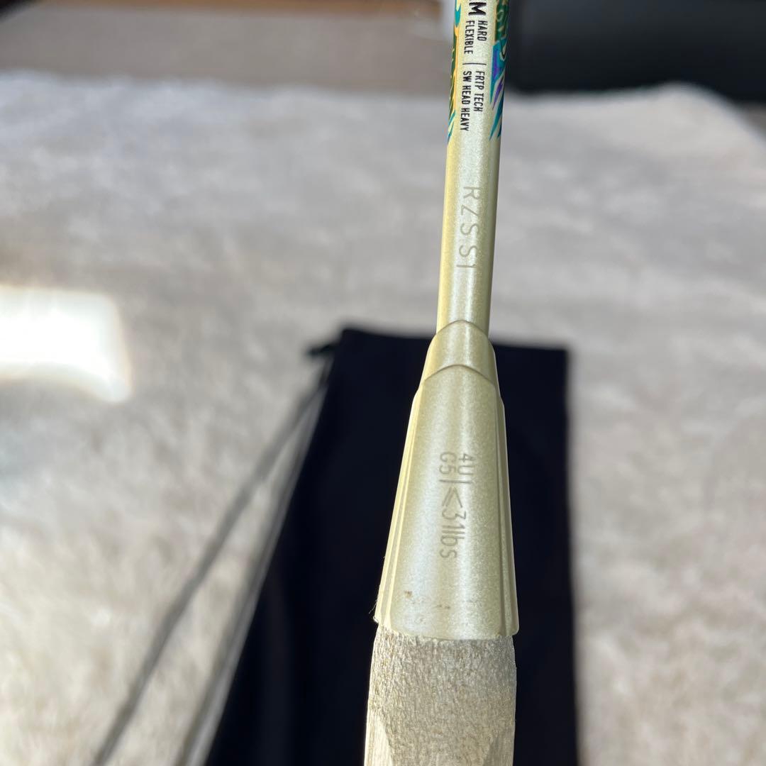 Li-NING AXFORCE100 バドミントンラケット