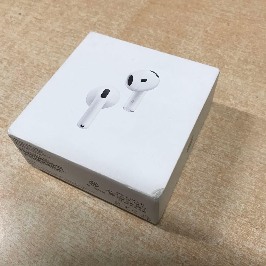 AirPods（第4世代）アクティブノイズキャンセリング搭載　①