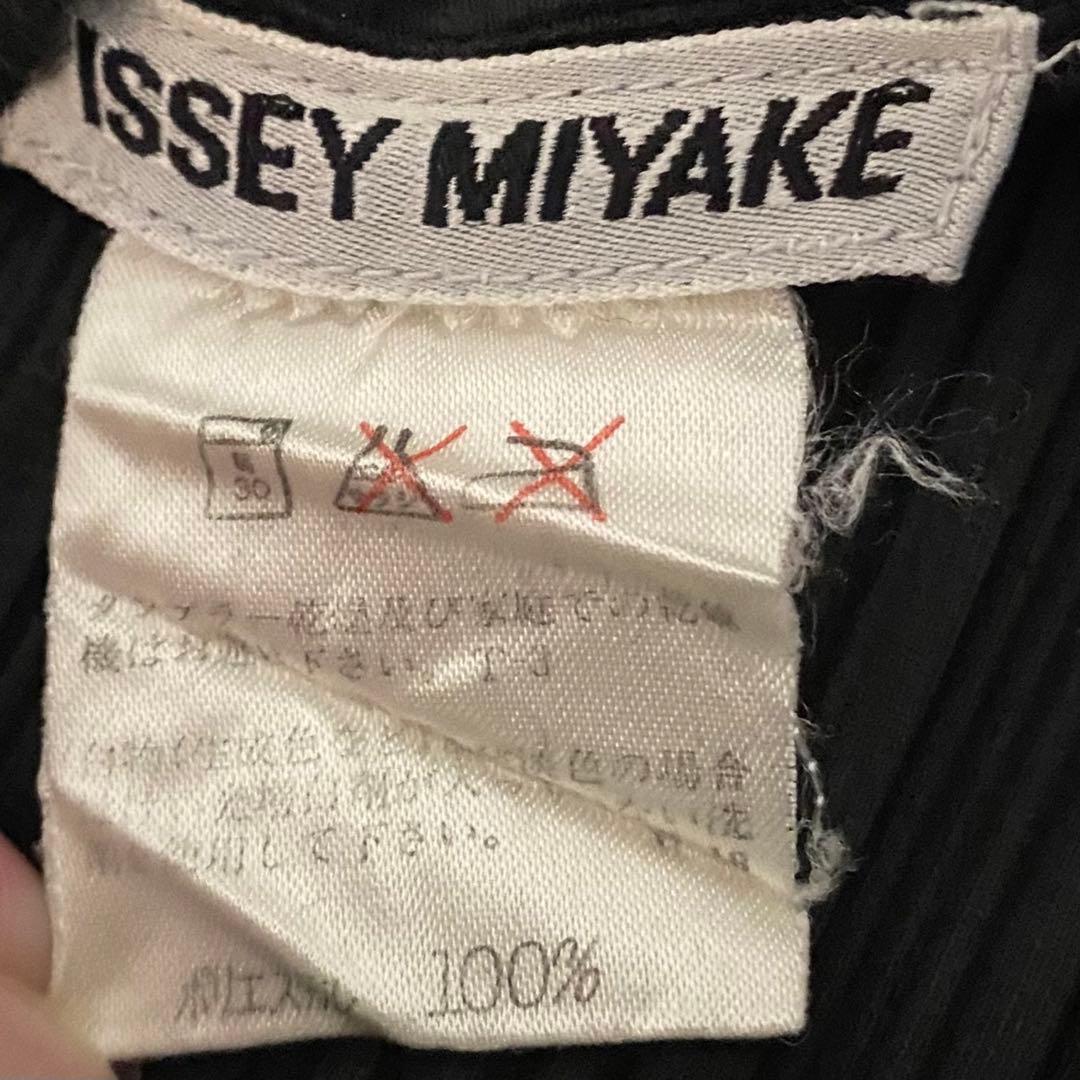美品 ISSEY MIYAKE ハイネック カットソー M ブラック プリーツ