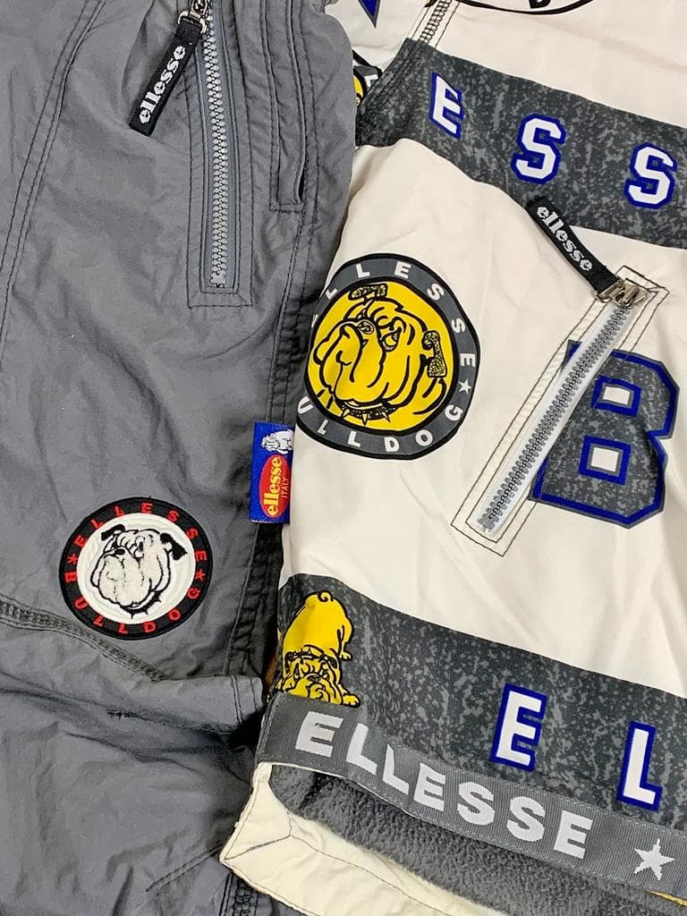 ELLESSE ITALY スノーボード&スキーウェア上下セットMサイズ 美品