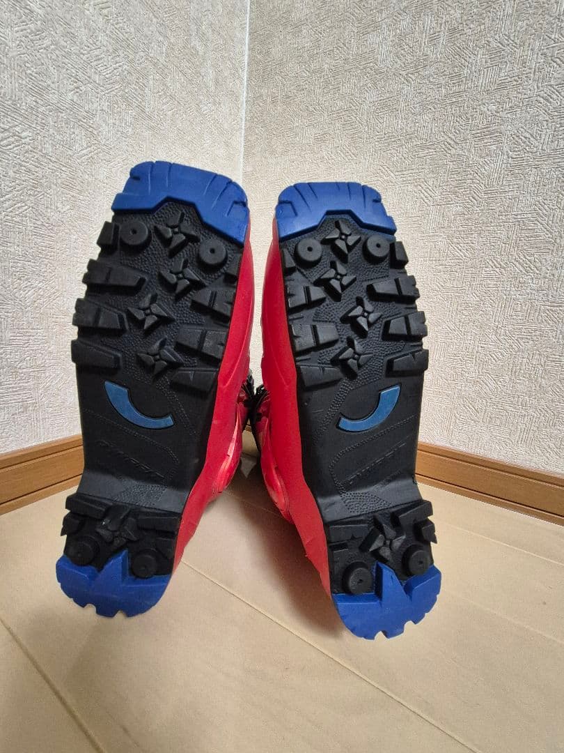 DYNAFIT　neo u 25.5センチ