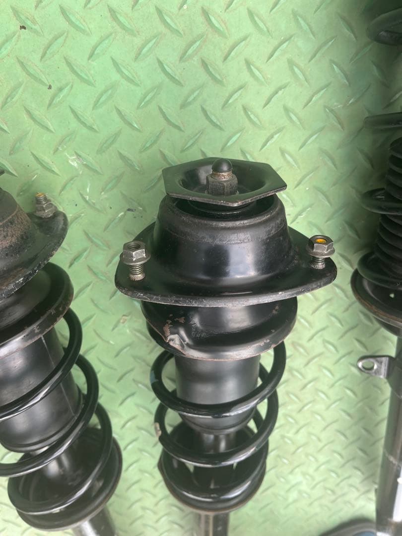 スズキカプチーノ 純正前後サスペンション