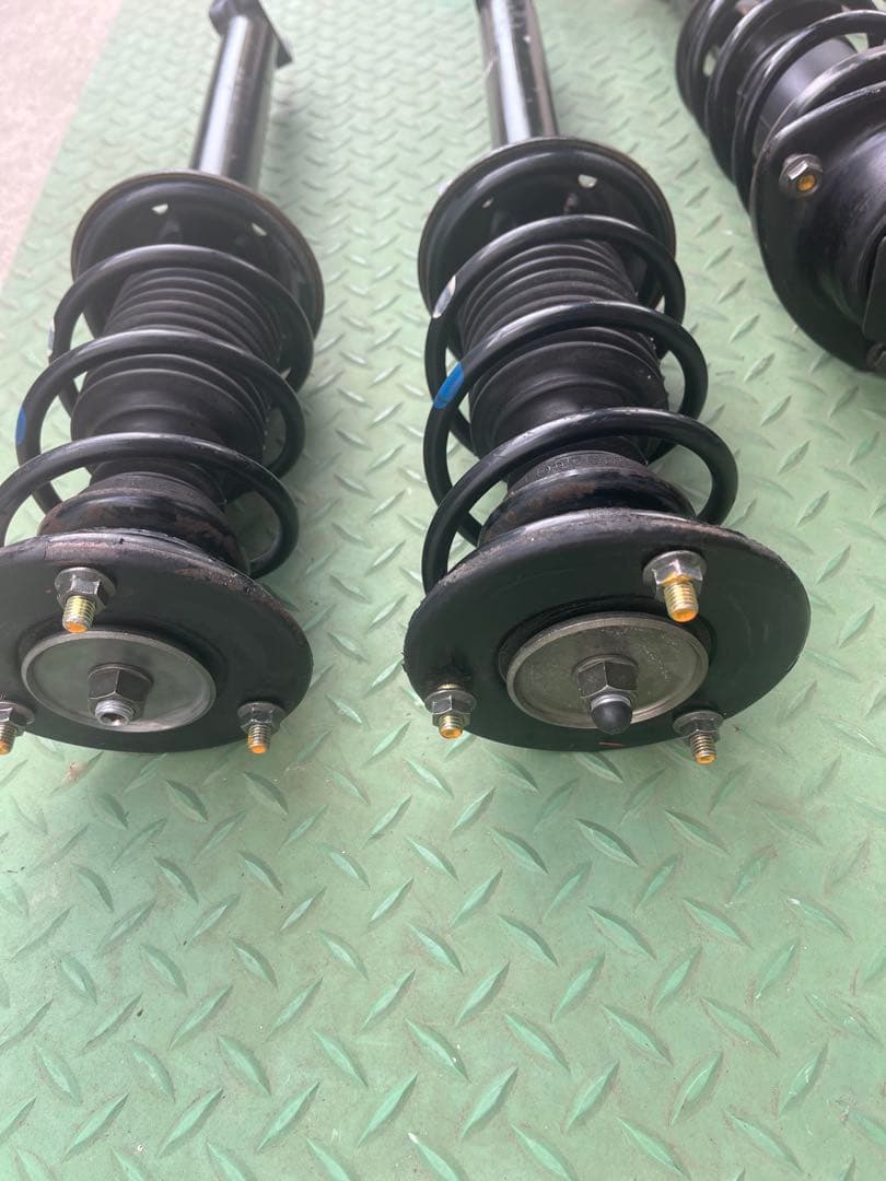 スズキカプチーノ 純正前後サスペンション