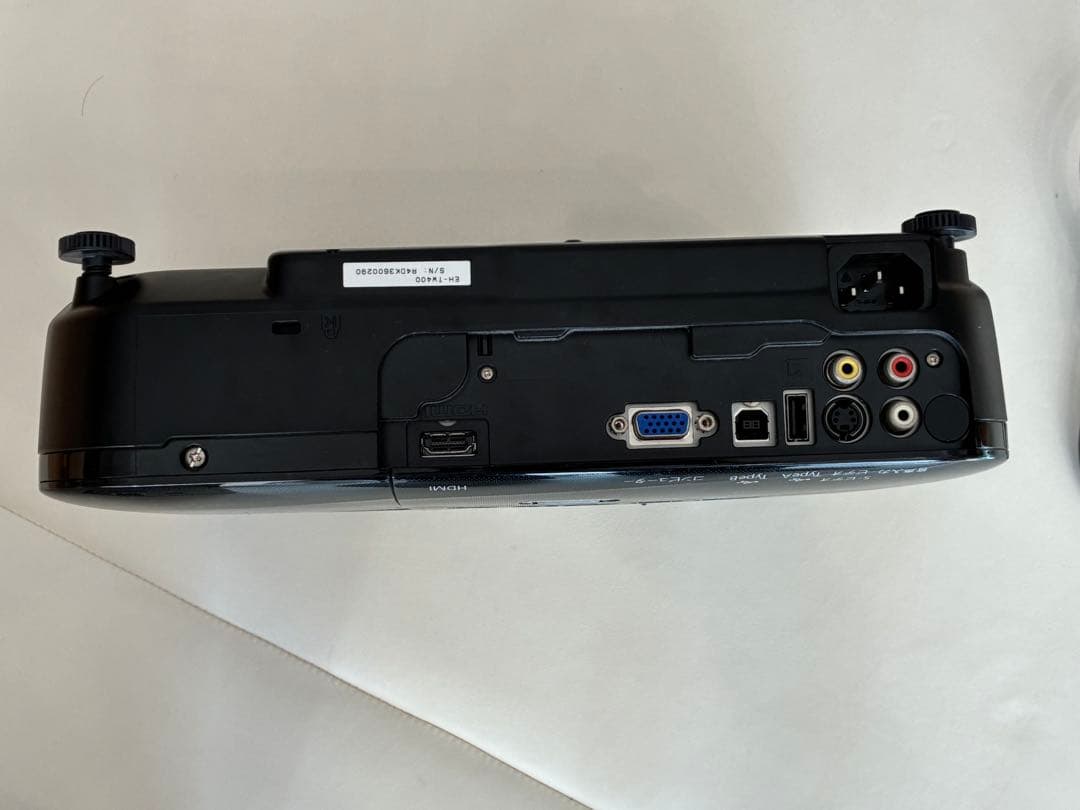 EPSON プロジェクター　EH-TW400