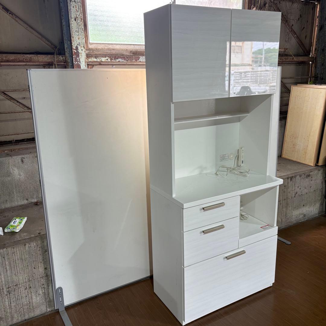 なな　△【期間限定】ニトリ キッチンボード 食器棚