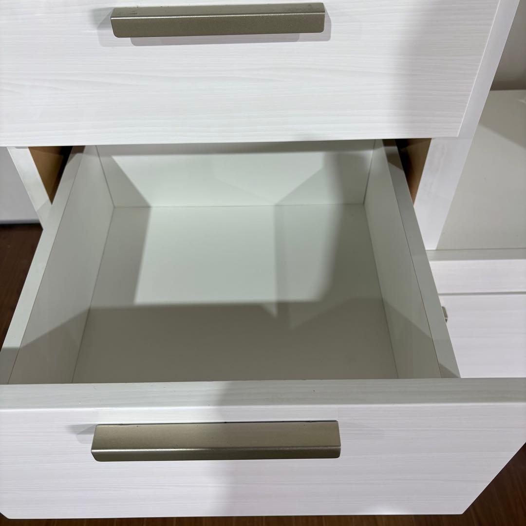 なな　△【期間限定】ニトリ キッチンボード 食器棚