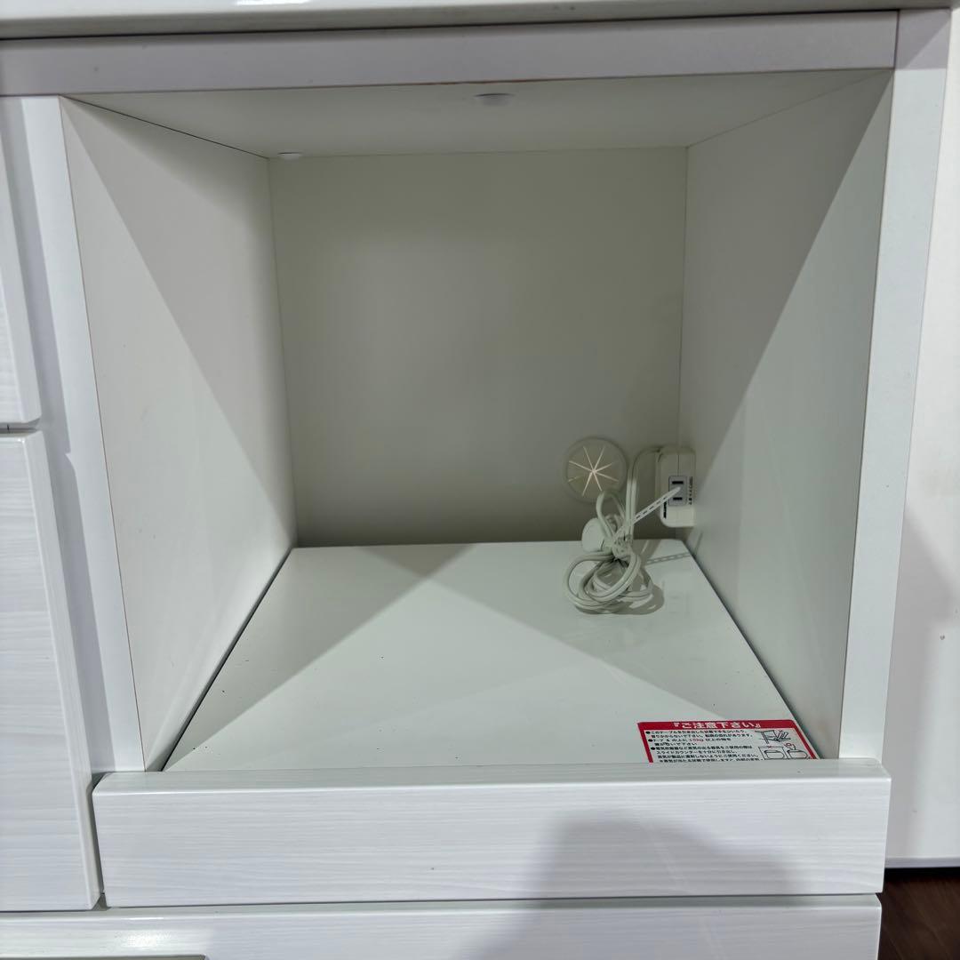 なな　△【期間限定】ニトリ キッチンボード 食器棚