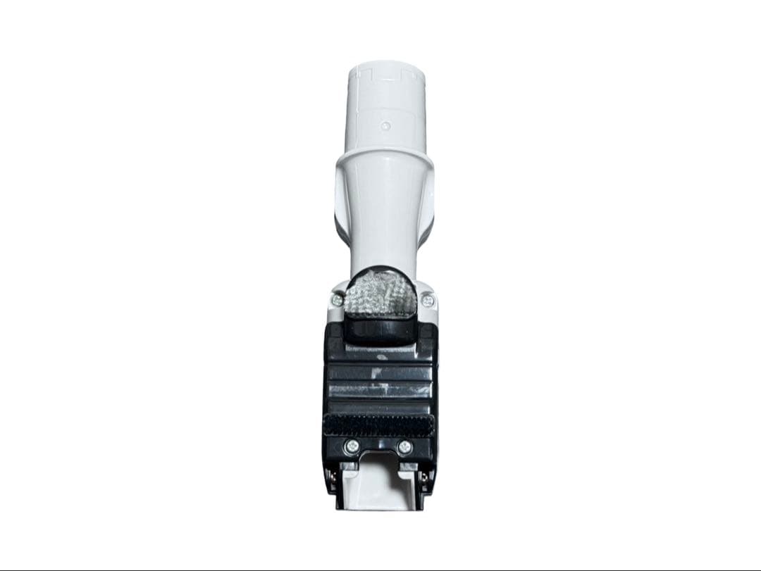 Panasonic コードレス掃除機 MC-VKS8200 2020年製