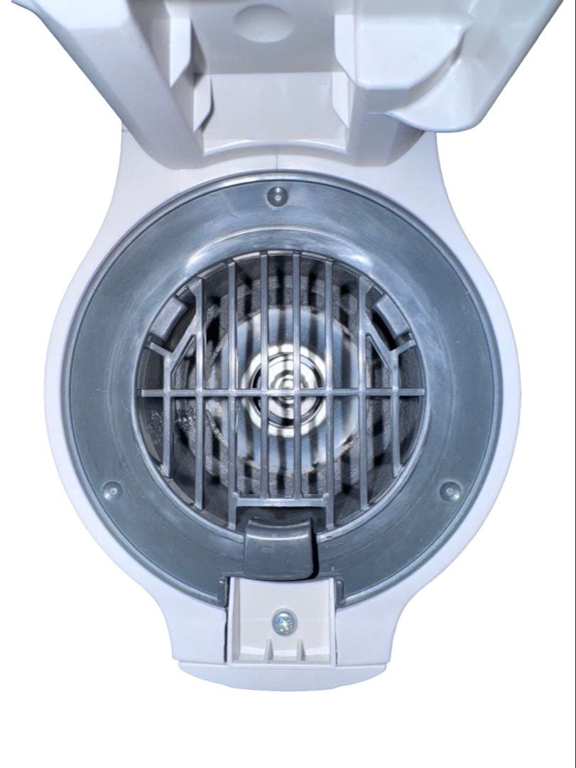 Panasonic コードレス掃除機 MC-VKS8200 2020年製