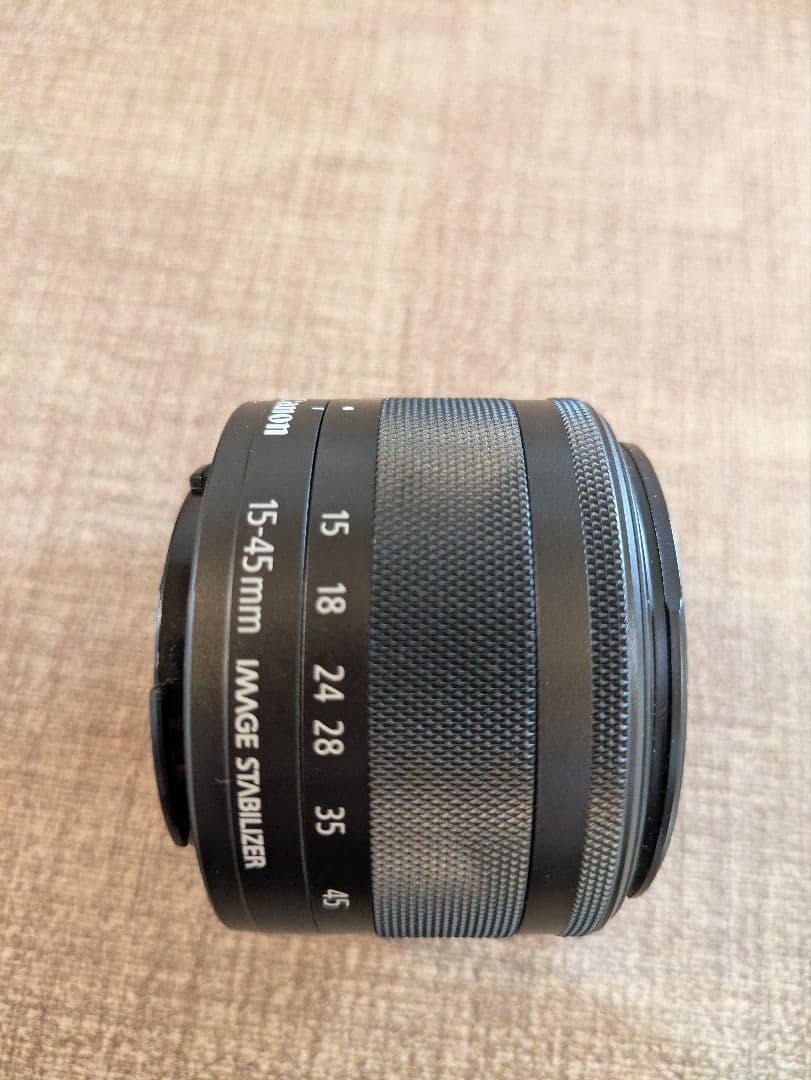 Canon EOS M200 バッテリーパック、レンズ、レンズカバー、充電器付き