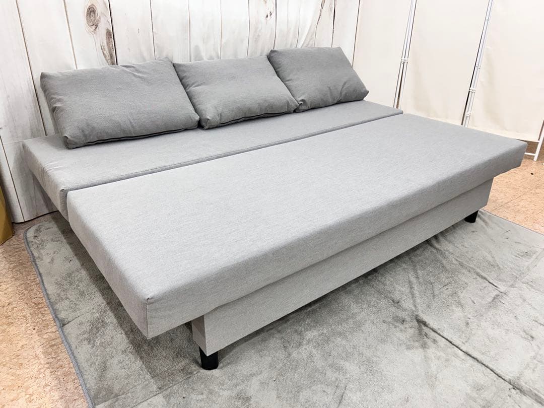 IKEA エルヴダレン　３人掛けソファベッド