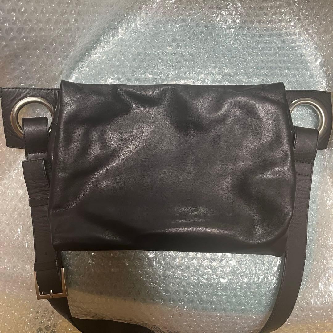 ear PAPILLONNER kawakawa レザーボディバッグMサイズ