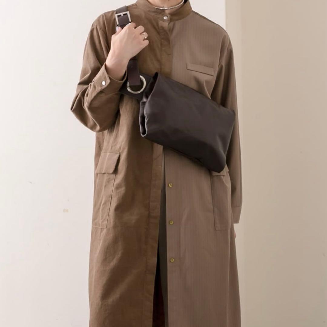 ear PAPILLONNER kawakawa レザーボディバッグMサイズ