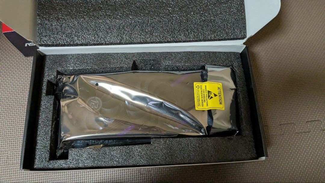 グラフィックボード・グラボ・ビデオカード Radeon RX 7800 XT Phantom Gaming 16GB OC