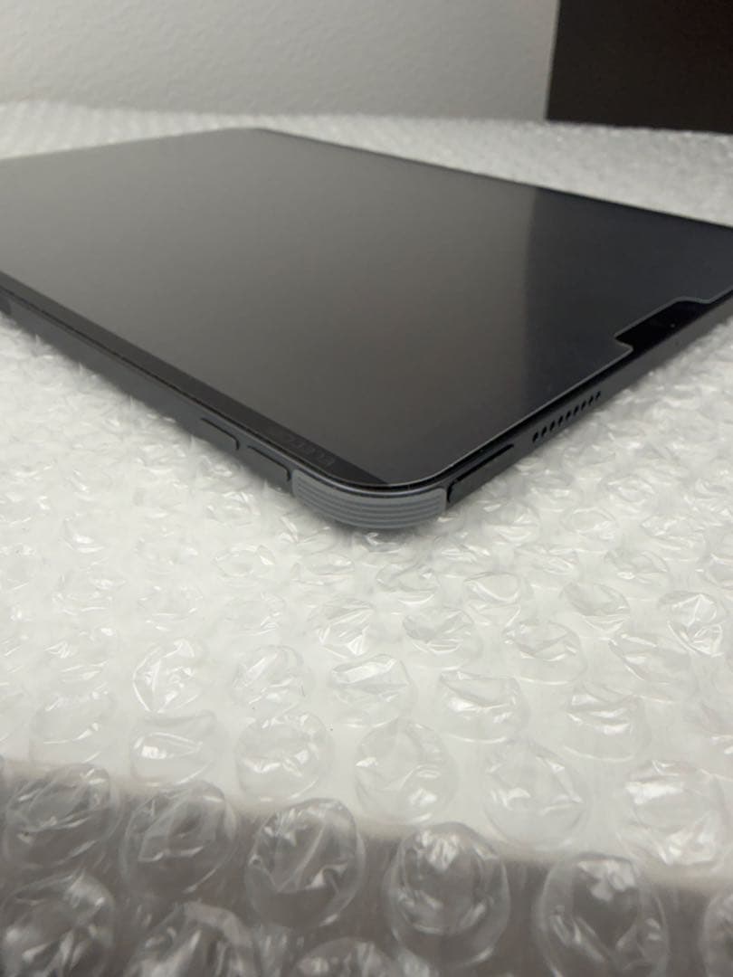 Apple iPad Air 第五世代 256gb MM9L3J/A