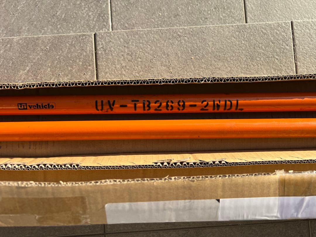 B*t様 ユーアイビークル ハイエース 200系 2WD 強化トーションバー φ