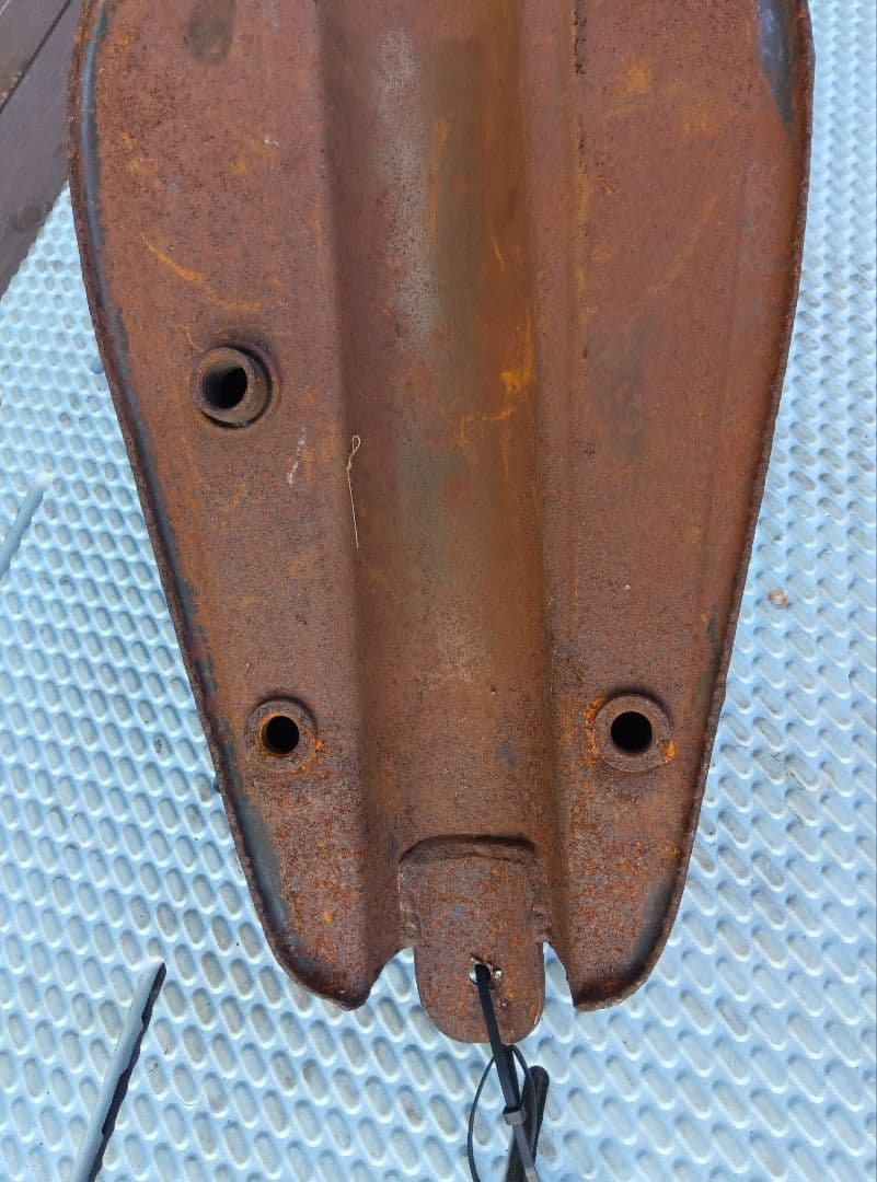 スポーツスタータンク 2.8ガロン ロートンネル キャップ付き タンク内サビ無し