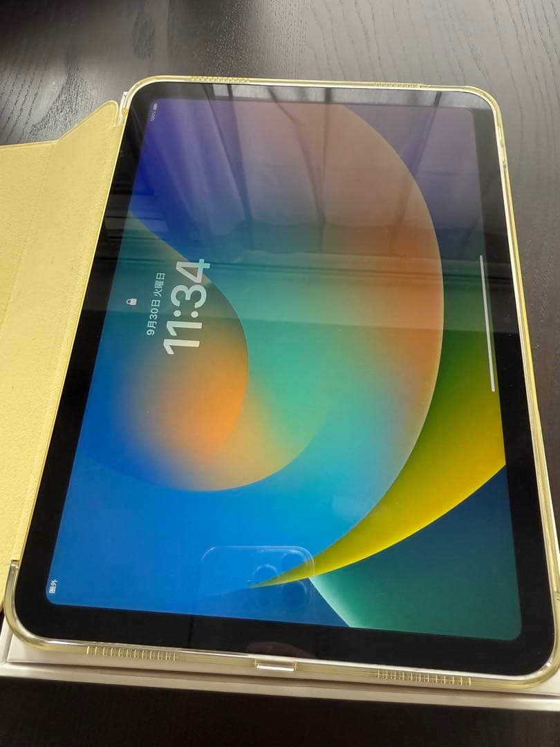 Apple iPad １０世代　イエロー６４GB Wi-Fi+cellular