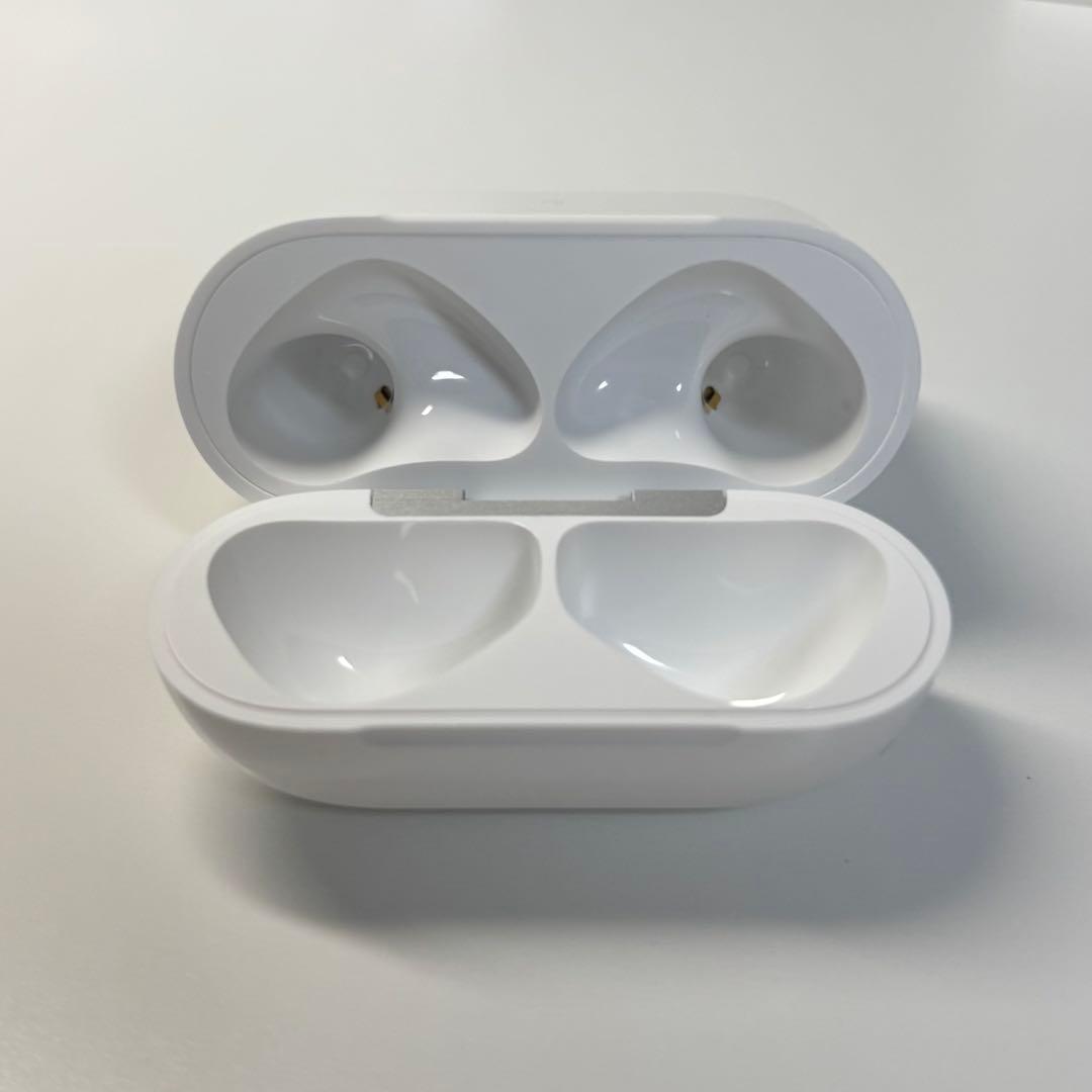 【美品】Airpods 4 ノイキャンなし