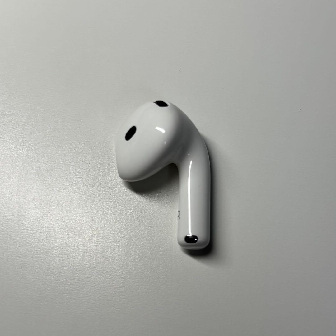 【美品】Airpods 4 ノイキャンなし