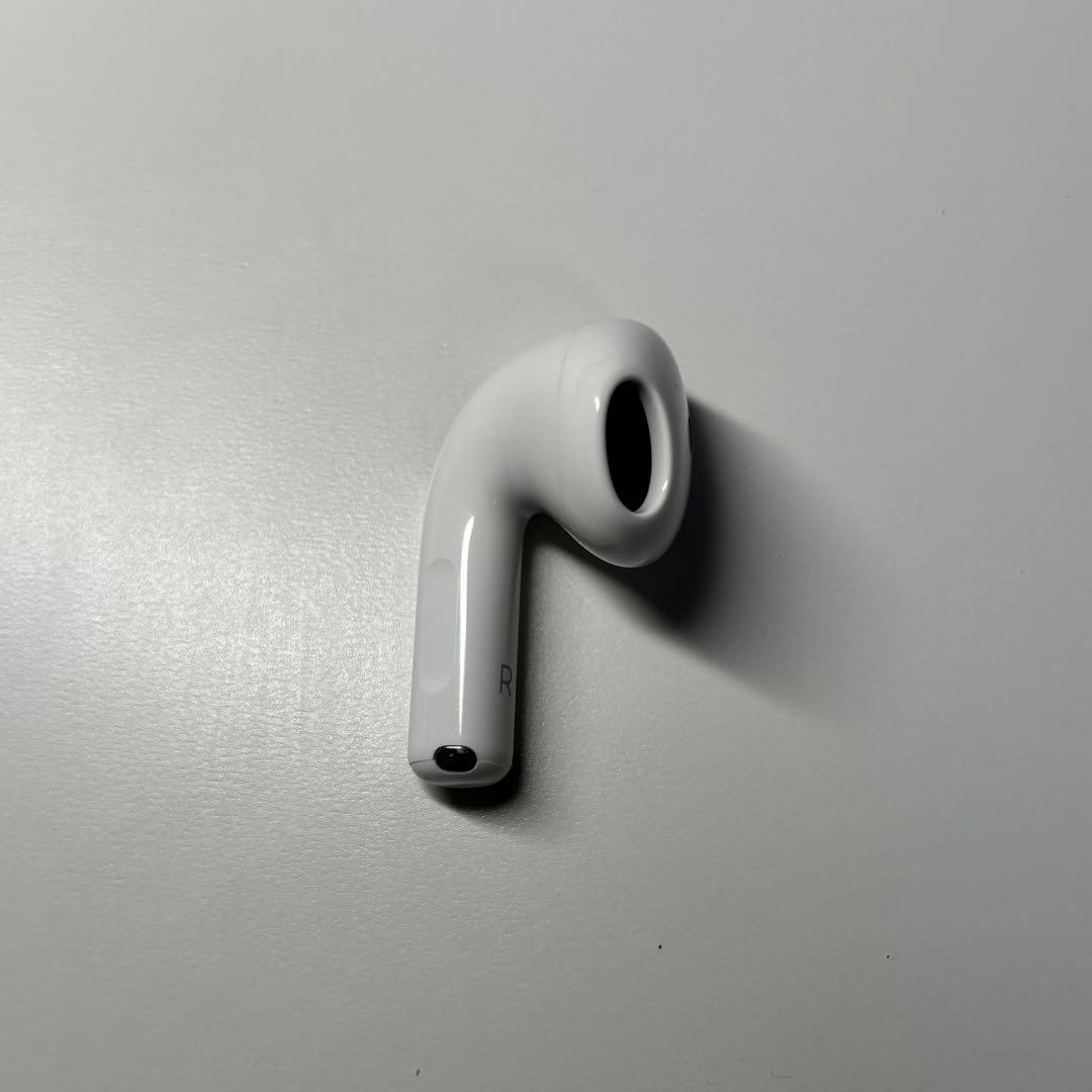 【美品】Airpods 4 ノイキャンなし