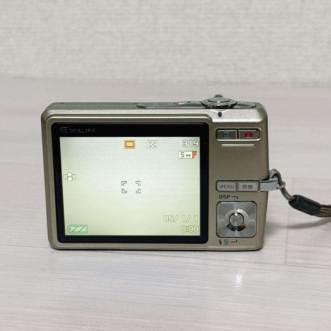 2442【希少品】 CASIO EXILIM EX-Z500 SDカード付属