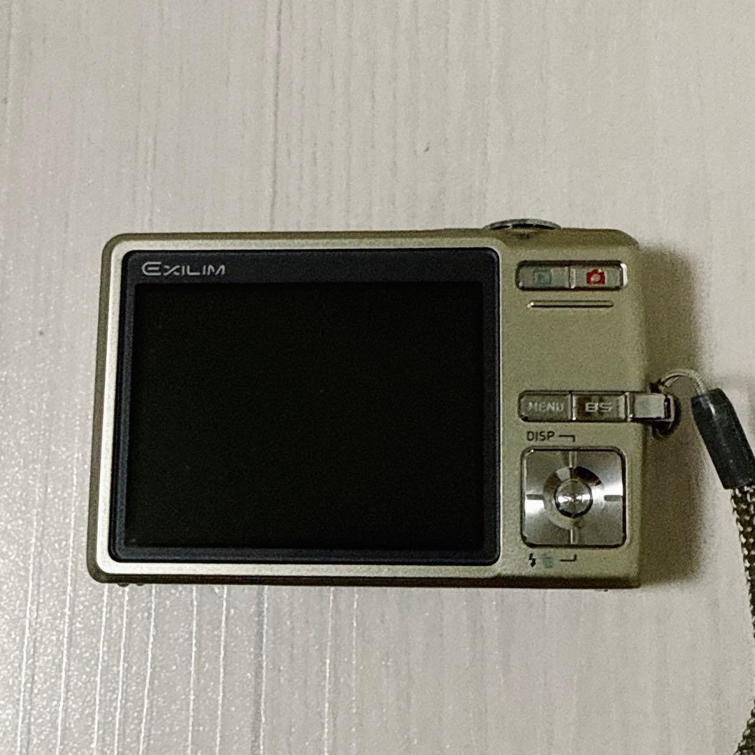 2442【希少品】 CASIO EXILIM EX-Z500 SDカード付属