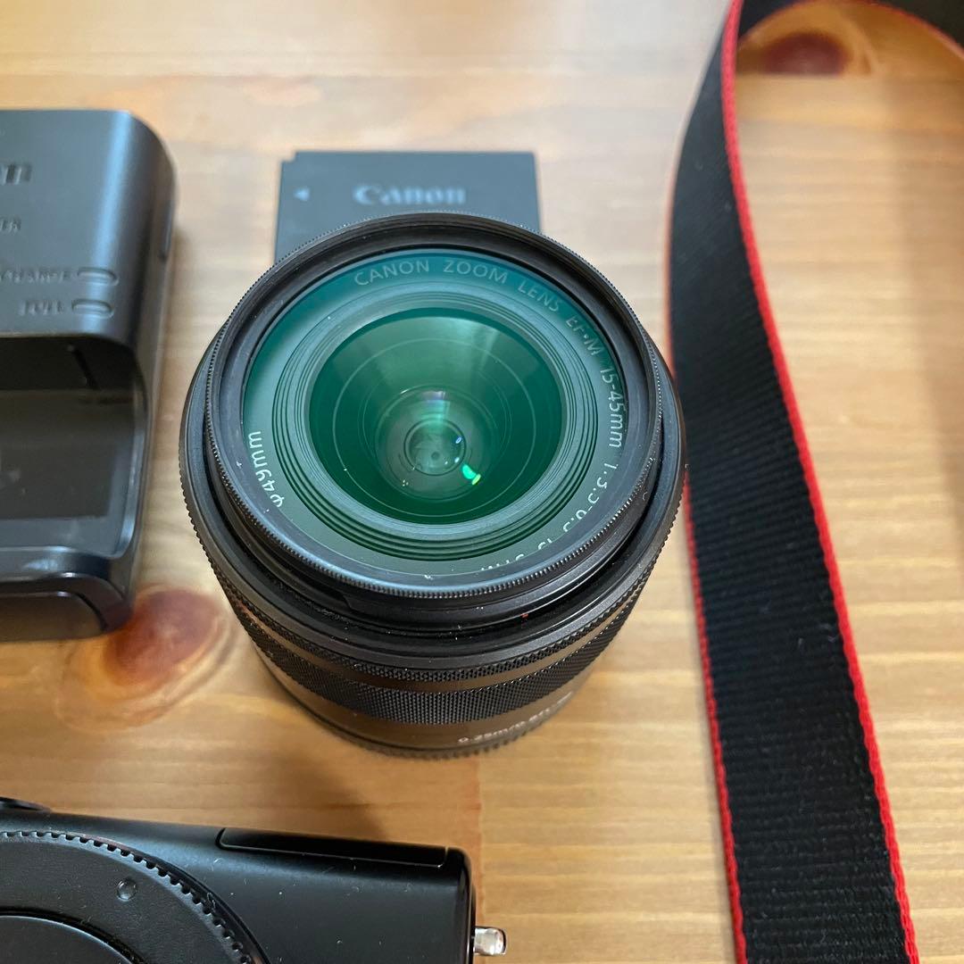 Canon EOS M100 ミラーレスカメラ 15-45mm