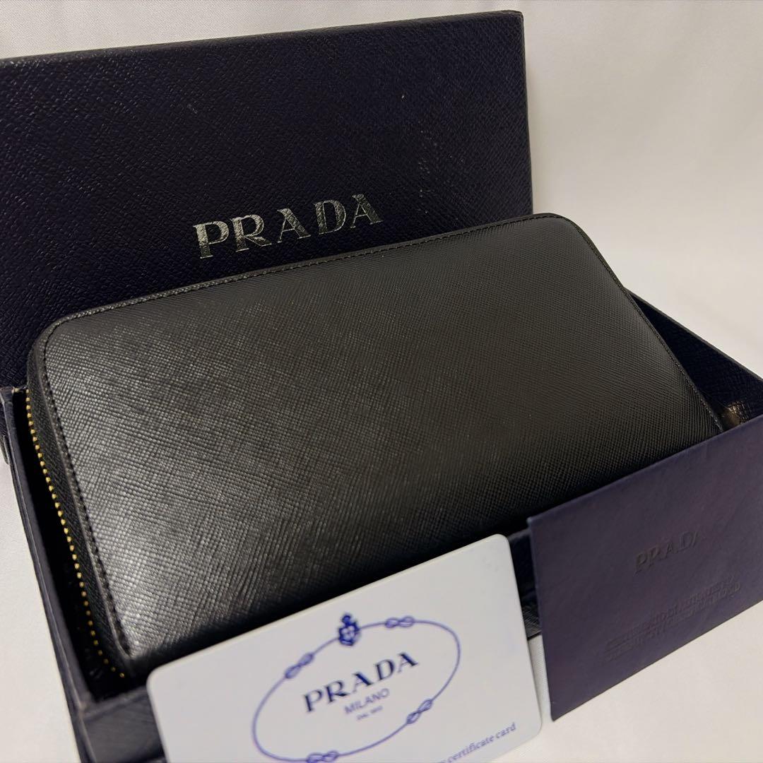 【極美品】PRADA 長財布 ラウンドファスナー サフィアーノレザー ブラック