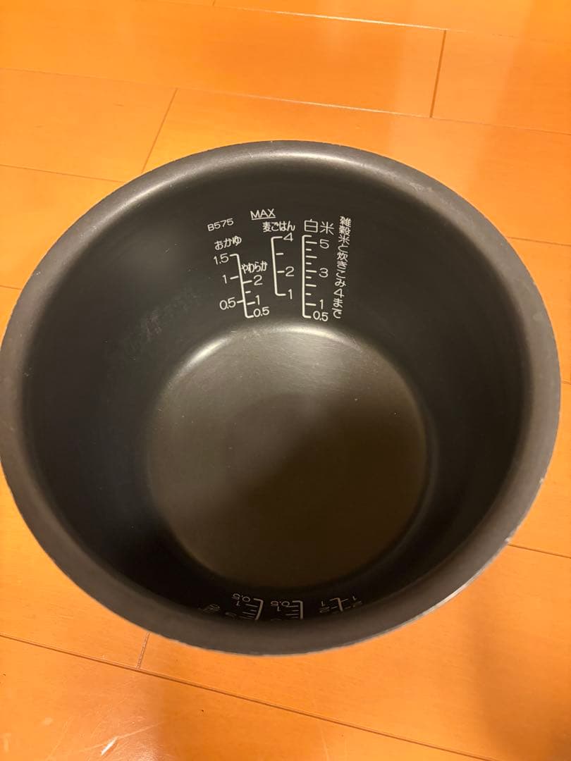 象印 炊飯器 NW-LA10 黒