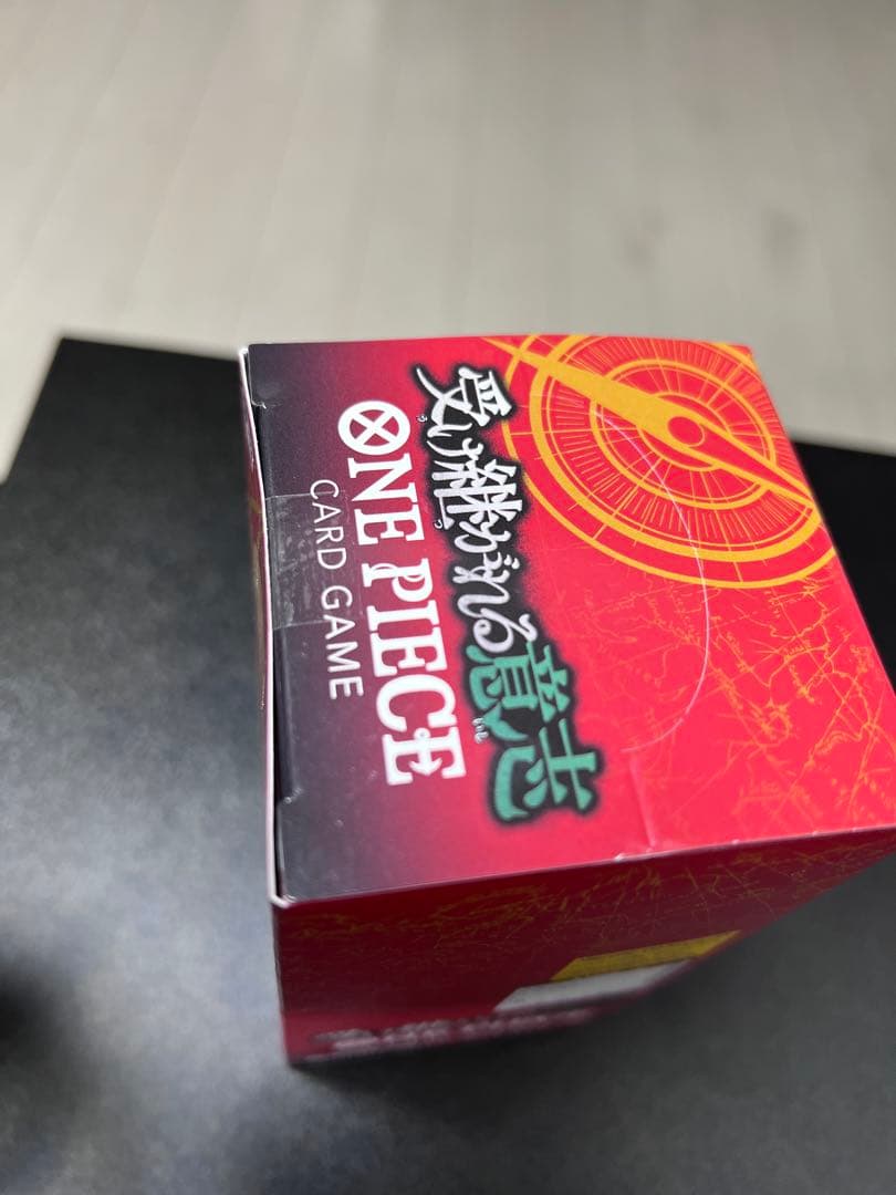 ワンピースカード　受け継がれる意志　1BOX　新品未開封　テープ付き