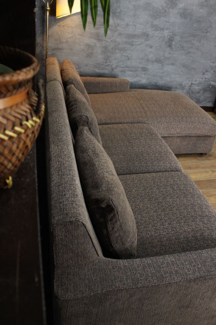 首都圏送無料〜売り切り特価KEYUCA45万大型コーナーソファフェザークッション