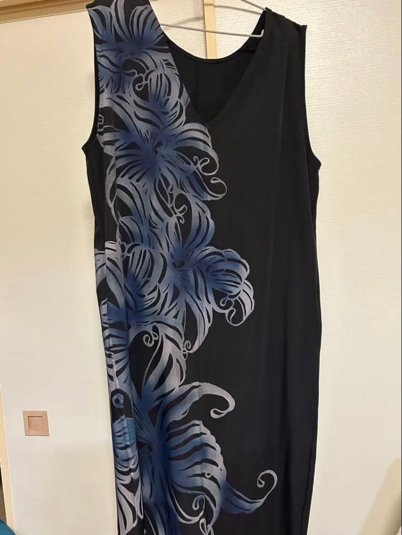 ヨーカン　リリー柄ノースリーブVネックジャンパースカートワンピース　yokang