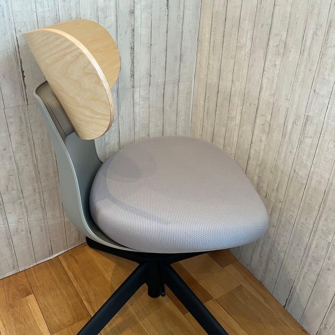 コクヨ ingLIFE イングライフ 4本脚／ミディアムグレージュ