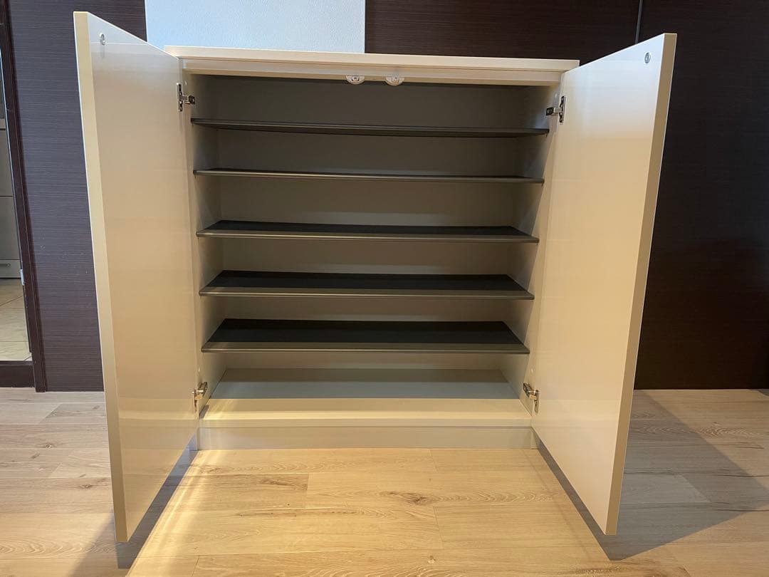 最終お値下げです！ 《ディノス白の靴箱》 4ヶ月ほど使用した美品です✨✨