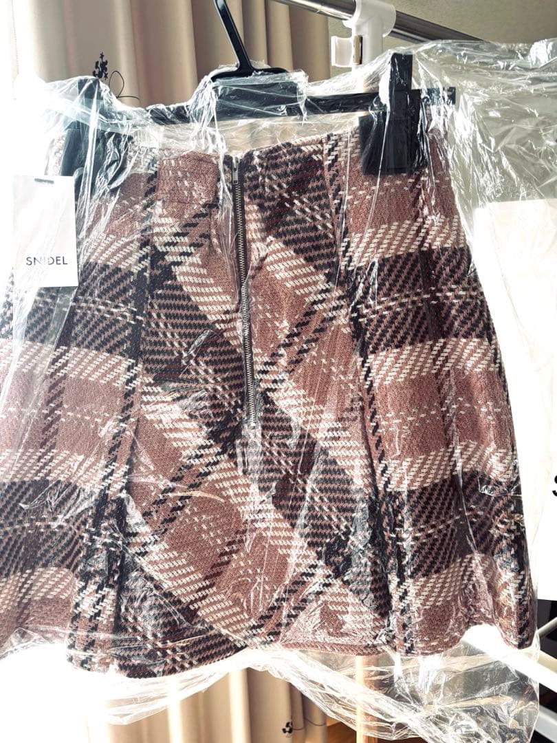 特別価格‼️11/10までSNIDEL ロビングチェックミニスカート