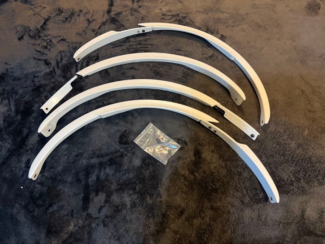 トヨタ　86 TRD オーバーフェンダー