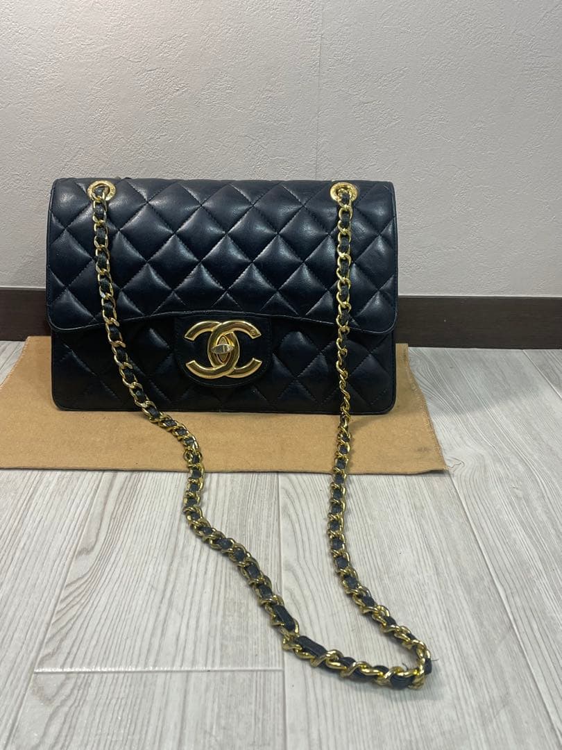 CHANELデカマトラッセ シングルフラップ ダブルチェーン ショルダーバッグ