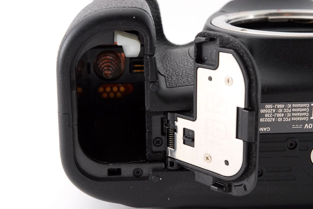 キャノン　美品　Canon EOS 6D Mark Ⅱ ボディ