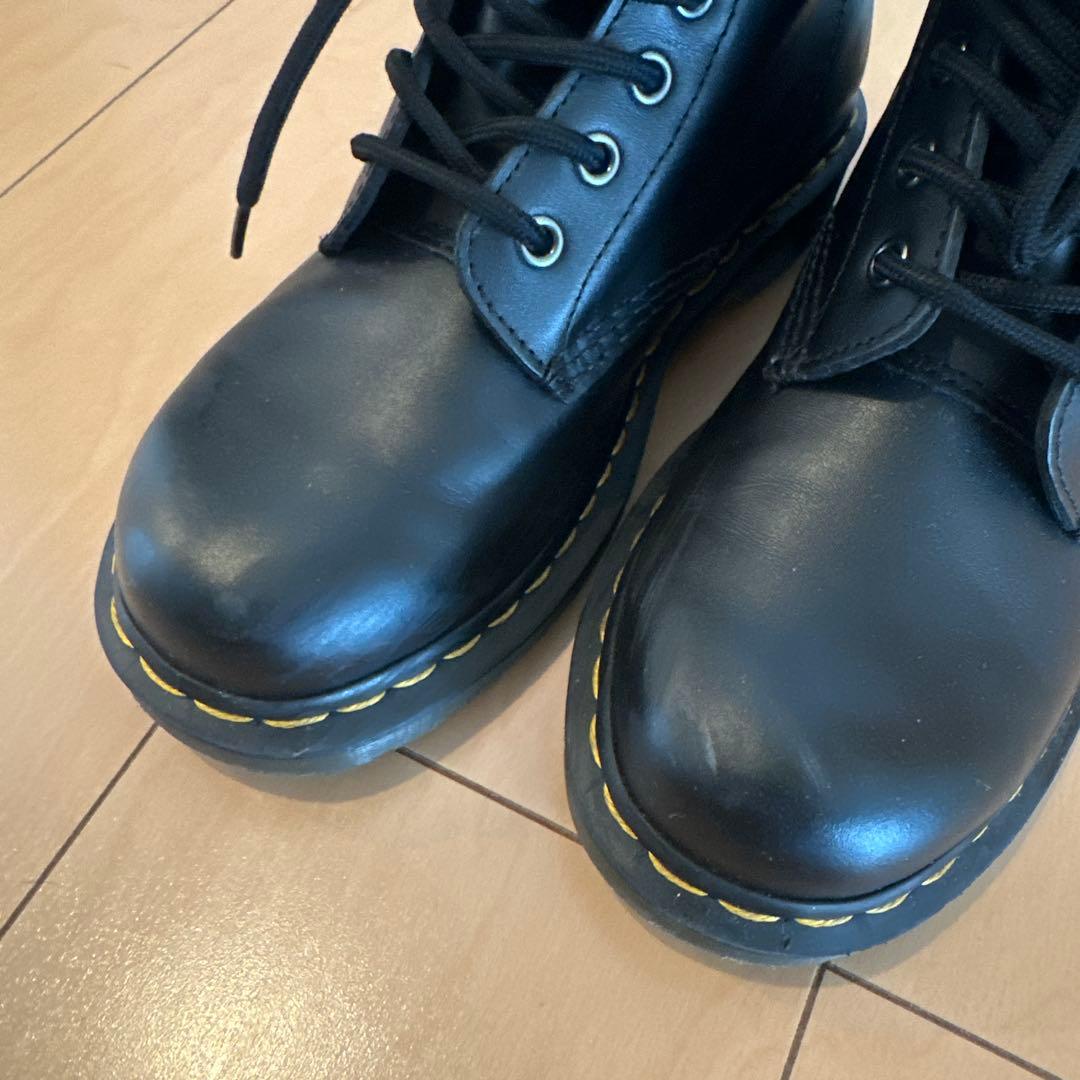 【定番】Dr.Martens ドクターマーチン 8ホール ブーツ ブラック 黒