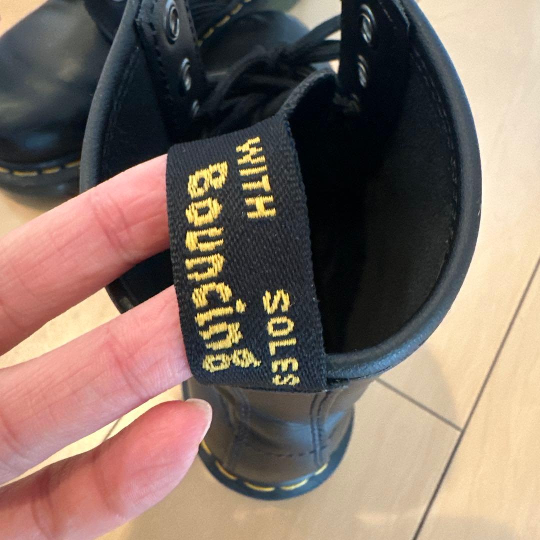 【定番】Dr.Martens ドクターマーチン 8ホール ブーツ ブラック 黒