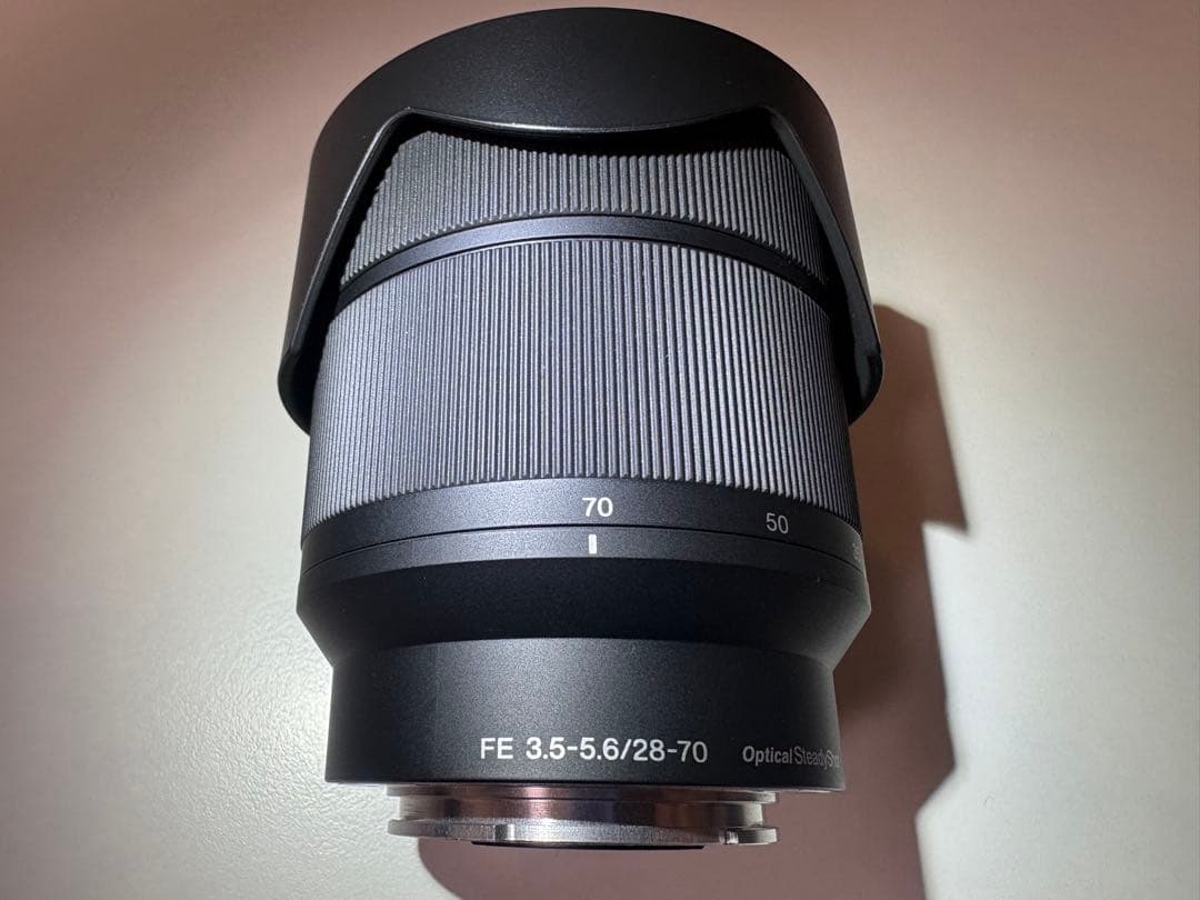 SONY FE 3.5-5.6/28-70 OSS ズームレンズ