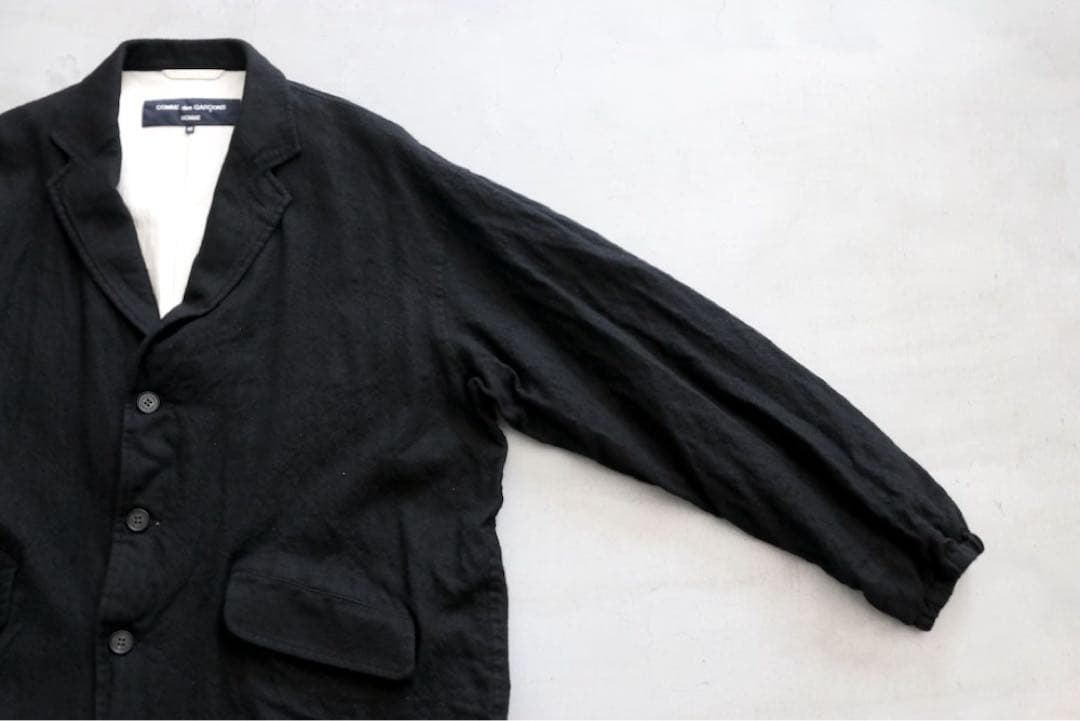 コム デ ギャルソン・オム 25AW ウールサージ製品縮絨ジャケット タグ付き