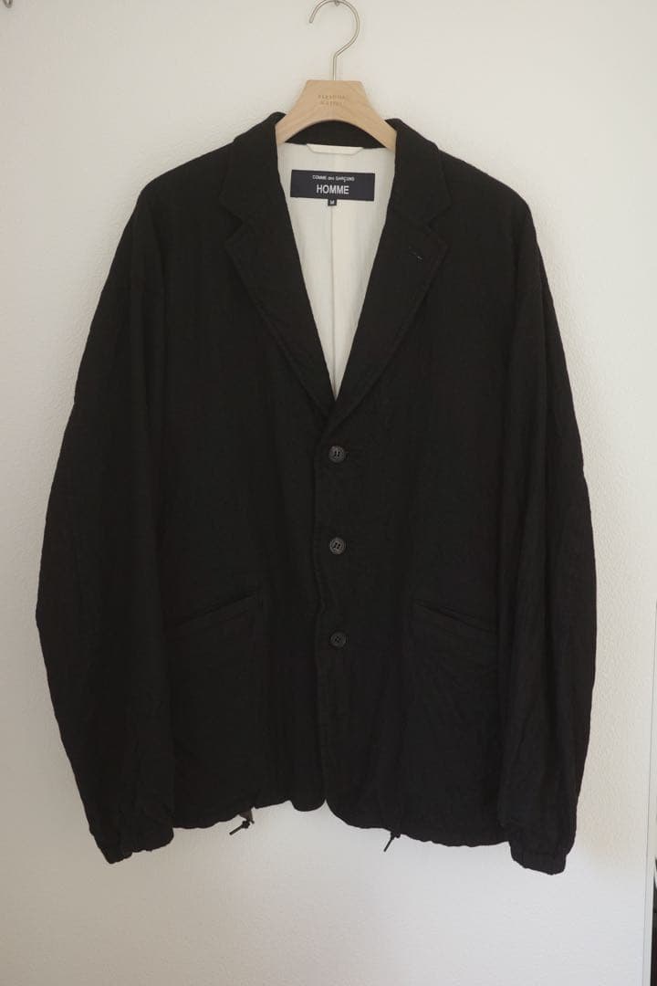 コム デ ギャルソン・オム 25AW ウールサージ製品縮絨ジャケット タグ付き